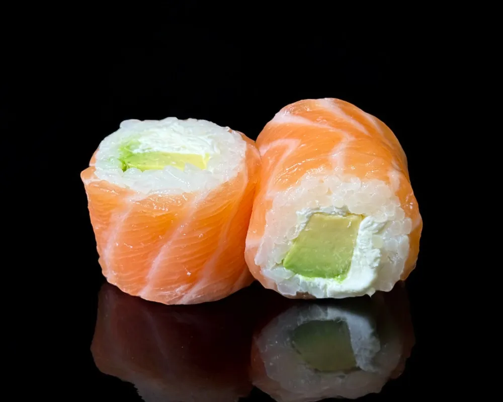 Salmon roll avocat